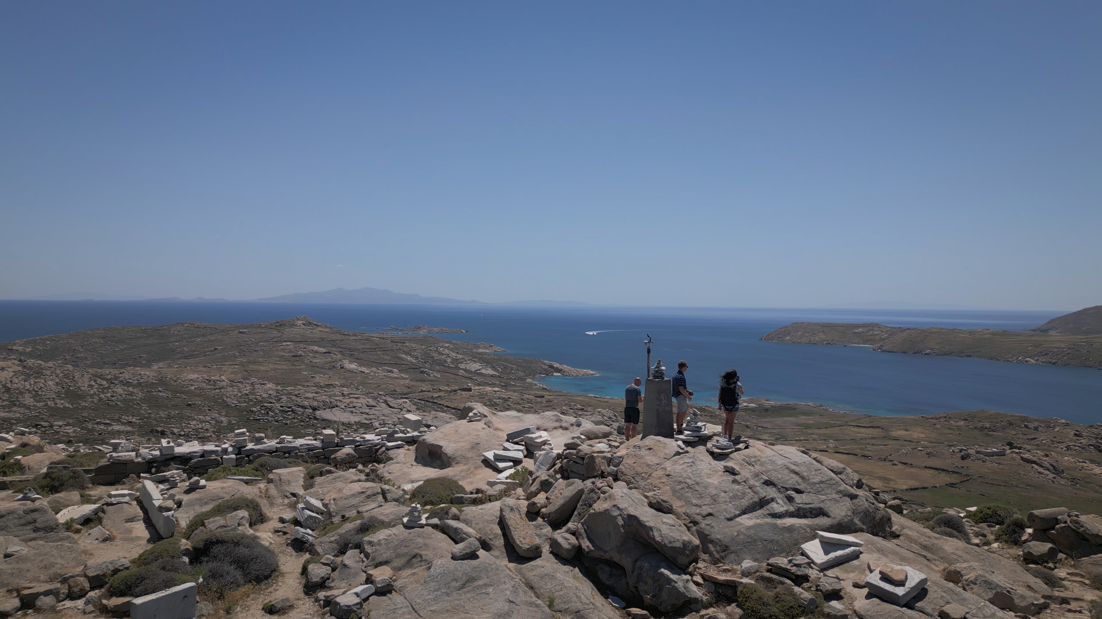 Θέα από τον Κύνθο προς τη Δήλο και το Αιγαίο